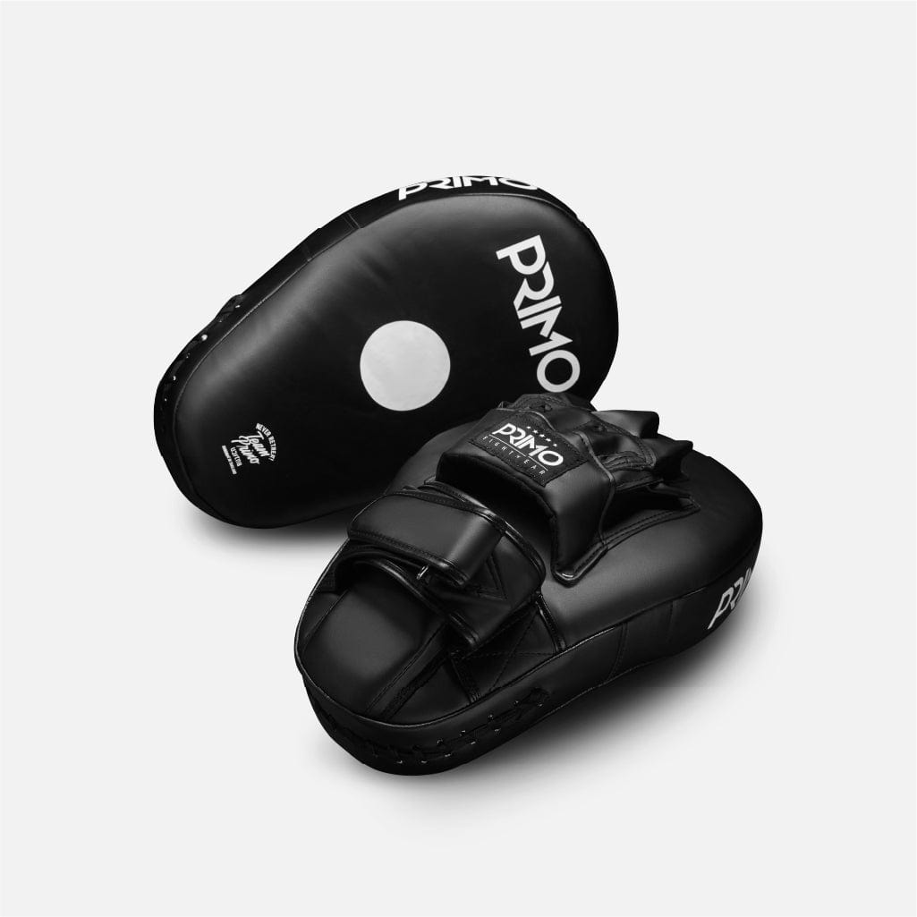COBRA CURVE KICK MITTS ブラック Training_Equipment.jpg?crop=
